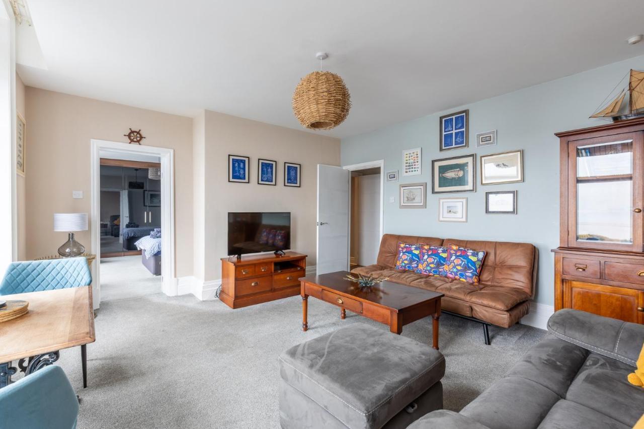 Beach View - Amazing Sea Views Lytham St Annes Exterior photo